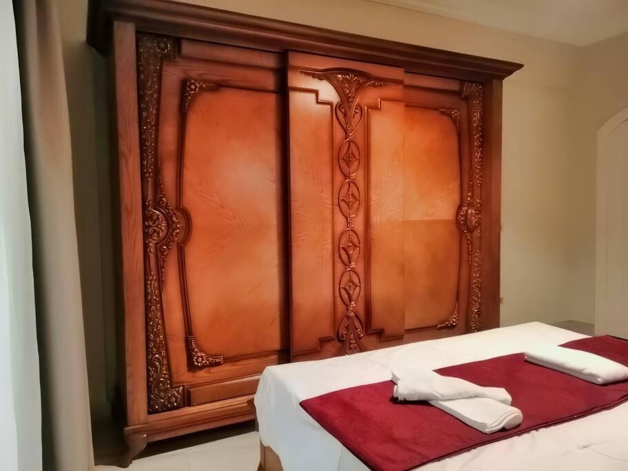 Luxurious Roof Apartment, Hanna's